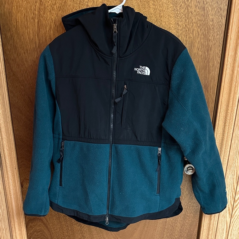 The North Face Black and Teal Fleece Jacket large